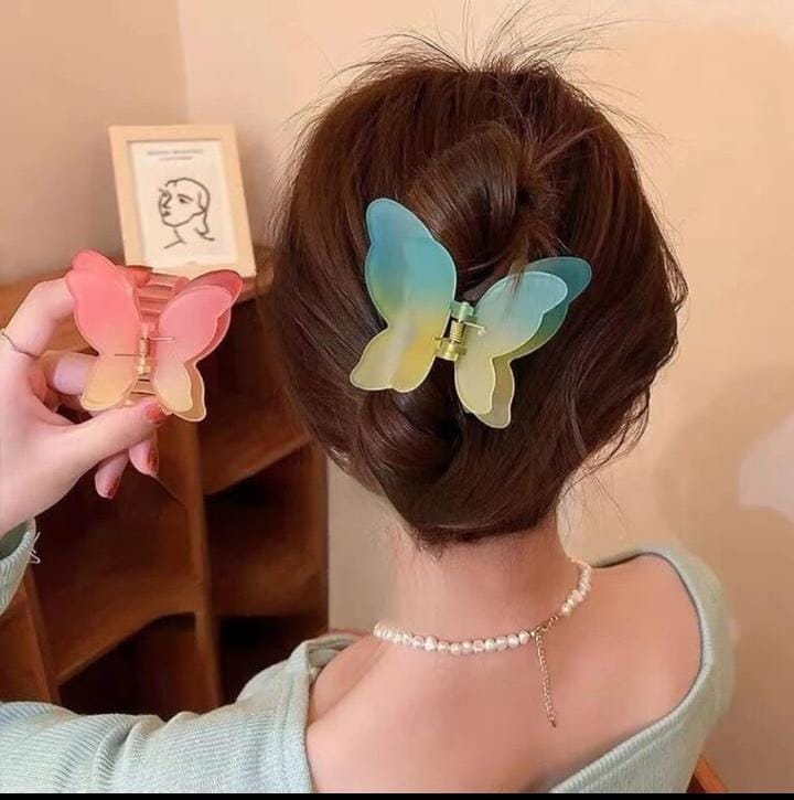 Crystal BUTTERFLY CLAW