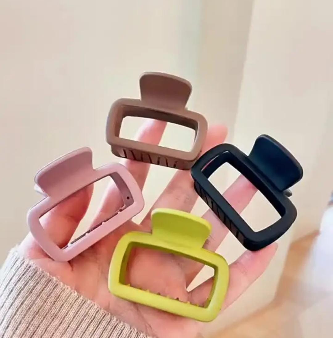 SQUARE  CLAW MEDIUM